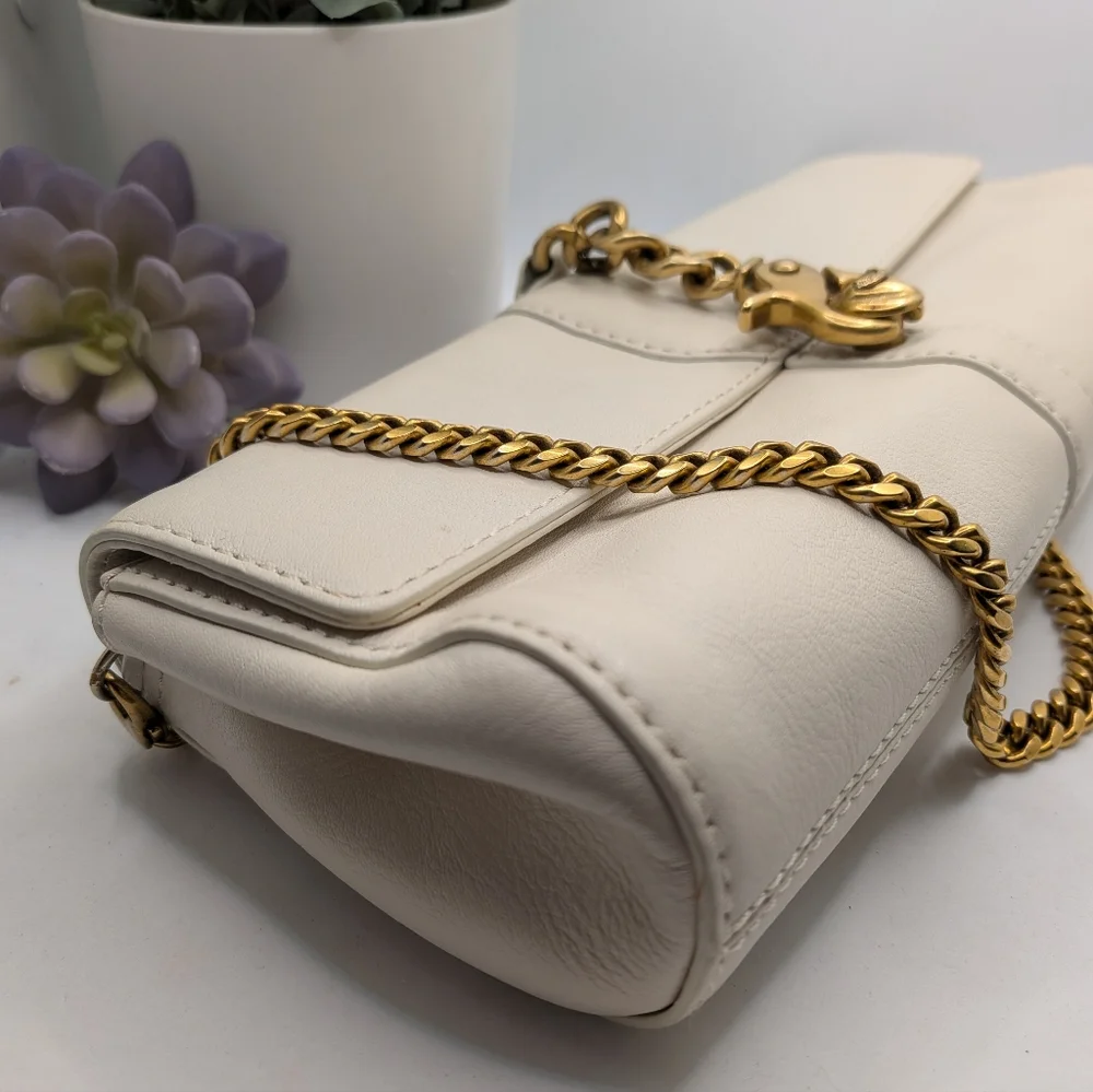 Juicy Couture Vintage Cream Leather Shoulder Bag P&G‎ Era